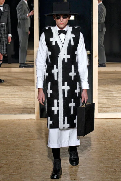 Look 34